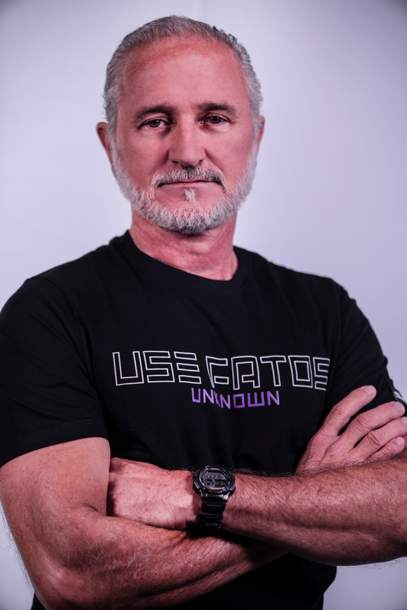 Camiseta Usefatos - MODELO7