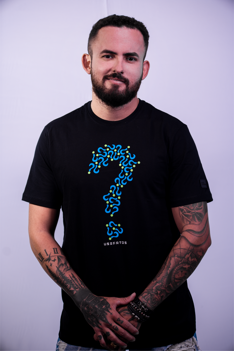 Camiseta Usefatos - MODELO1