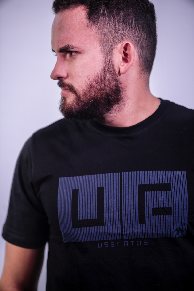 Camiseta Usefatos - MODELO8